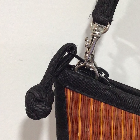 Baskets of Cambodia Crossbody Tatami Style Woven Crossbody - Picture 3 of 8